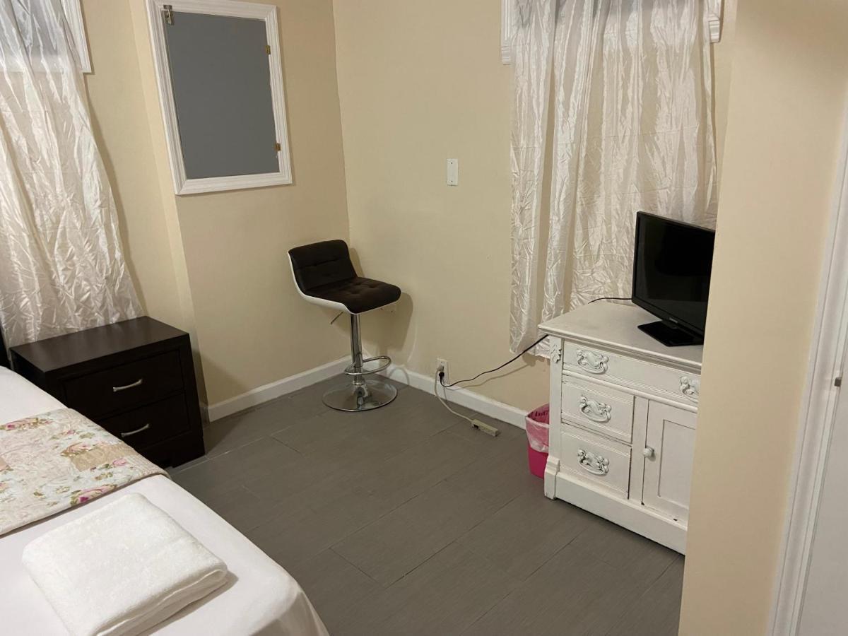 A Private Room In Queens New York Ngoại thất bức ảnh